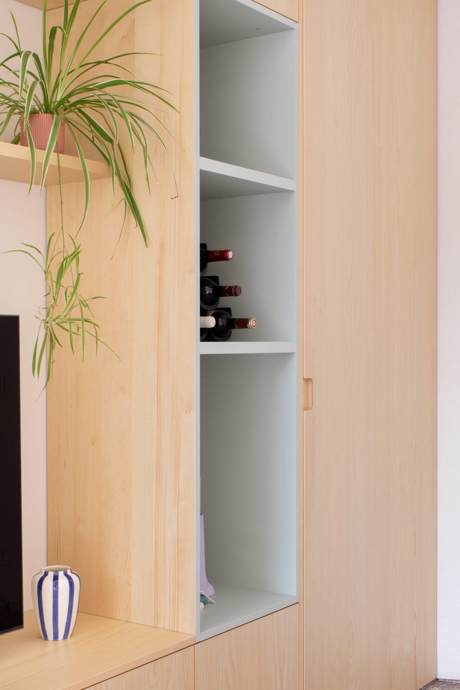 Keuken met eiland & multifunctioneel tv-meubel